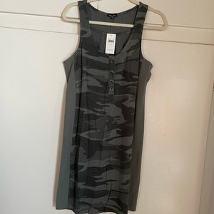 Great new “Splendid” camo print dress. Goes below the knees. So cute.